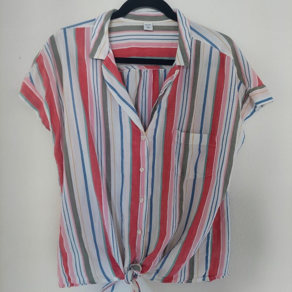 Old Navy pinstripe button down shirt size white with multicolored stripes